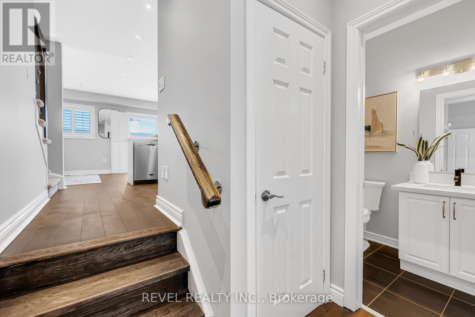 39 Martinworth Lane, Ajax, Ontario  L1Z 0L1 - Photo 10 - E12976578