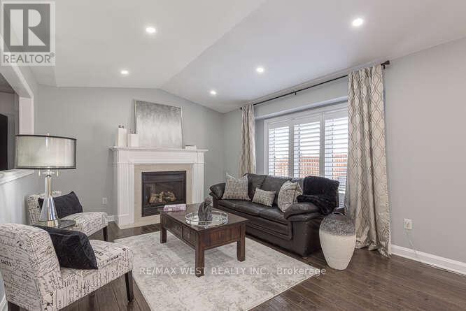 6 Gray Park Drive, Caledon, Ontario  L7E 2N3 - Photo 17 - W12971336