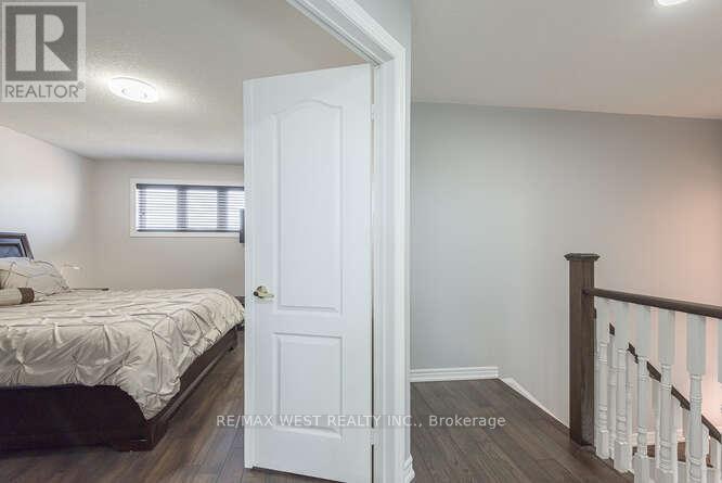 6 Gray Park Drive, Caledon, Ontario  L7E 2N3 - Photo 24 - W12971336