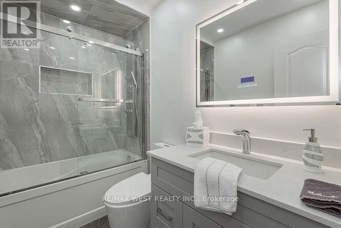 6 Gray Park Drive, Caledon, Ontario  L7E 2N3 - Photo 33 - W12971336