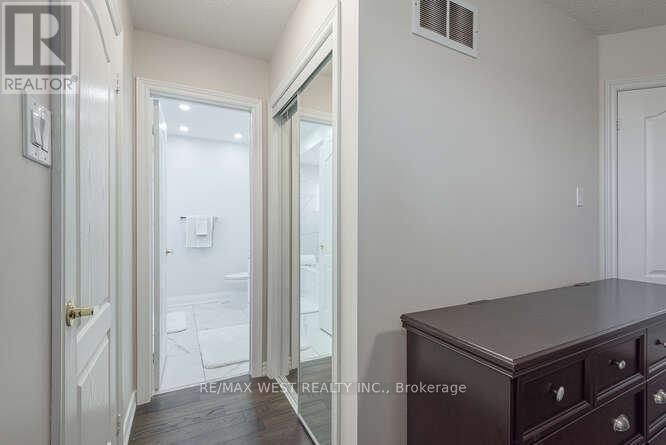 6 Gray Park Drive, Caledon, Ontario  L7E 2N3 - Photo 27 - W12971336