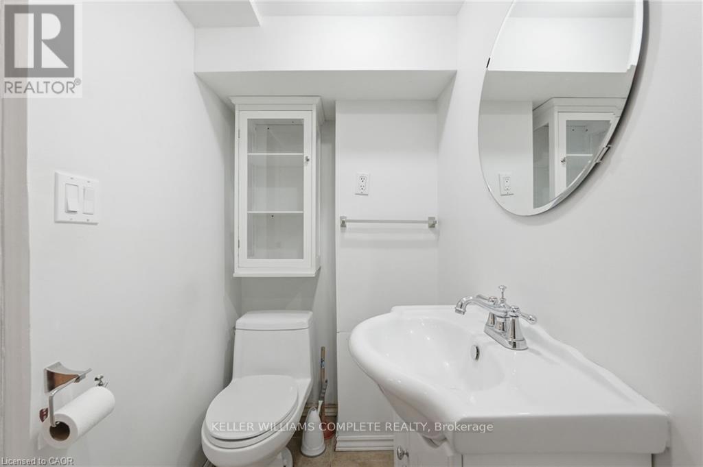 59 Oakley Court, Hamilton, Ontario  L9G 1T7 - Photo 30 - X12977942