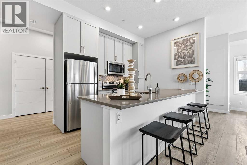 101, 255 Les Jardins Park Se, Calgary, Alberta  T2C 5V3 - Photo 2 - A2273867