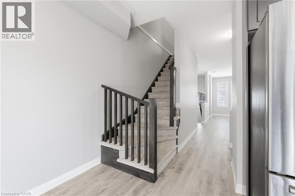 28 Aqua Lane, Glanbrook, Ontario  L0R 1P0 - Photo 14 - 40819421