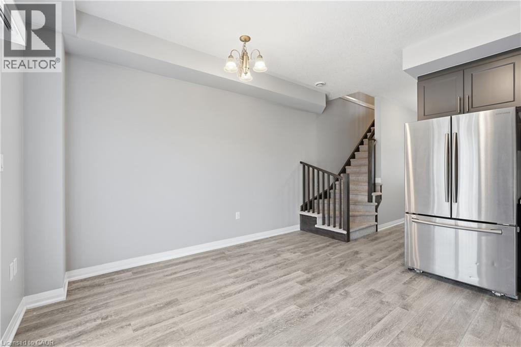 28 Aqua Lane, Glanbrook, Ontario  L0R 1P0 - Photo 7 - 40819421