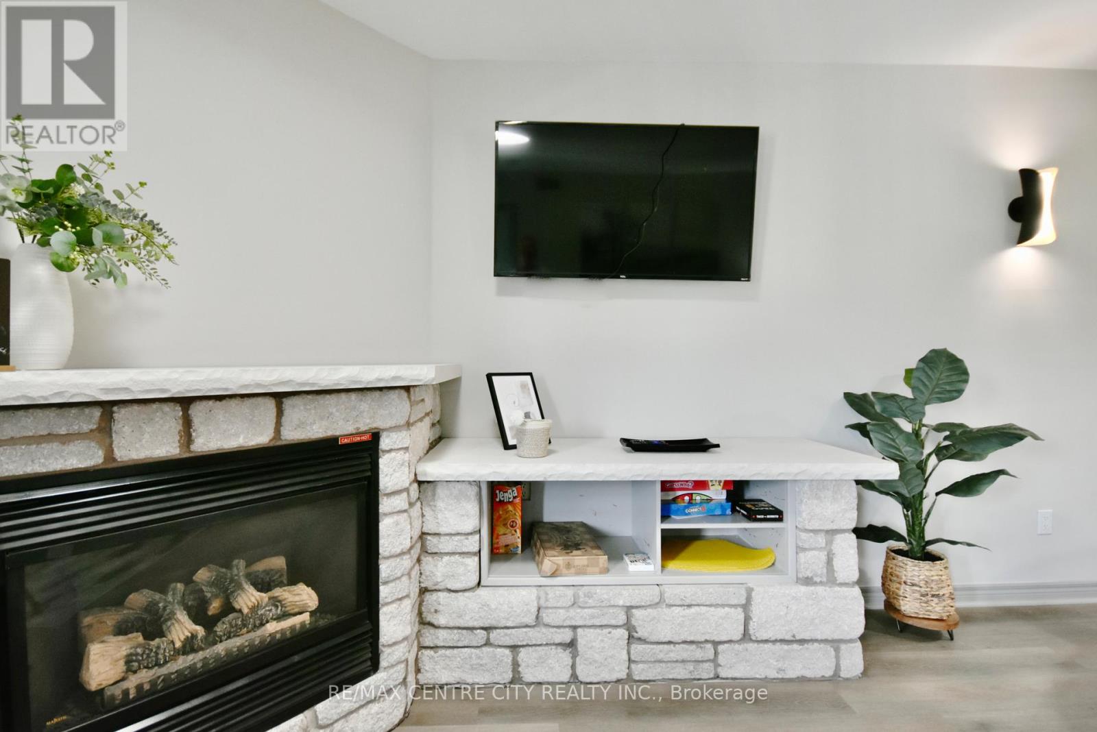 2494 - 90 Highland Drive, Oro-Medonte, Ontario  L0L 2L0 - Photo 17 - S12979424