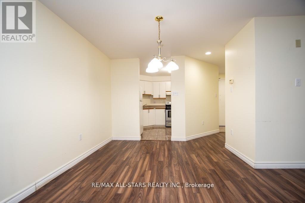 106 - 8 Huron Street, Kawartha Lakes (Lindsay), Ontario  K9V 6K3 - Photo 15 - X12979470