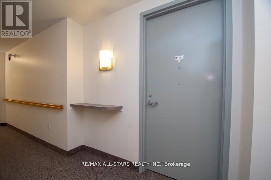 106 - 8 Huron Street, Kawartha Lakes (Lindsay), Ontario  K9V 6K3 - Photo 6 - X12979470