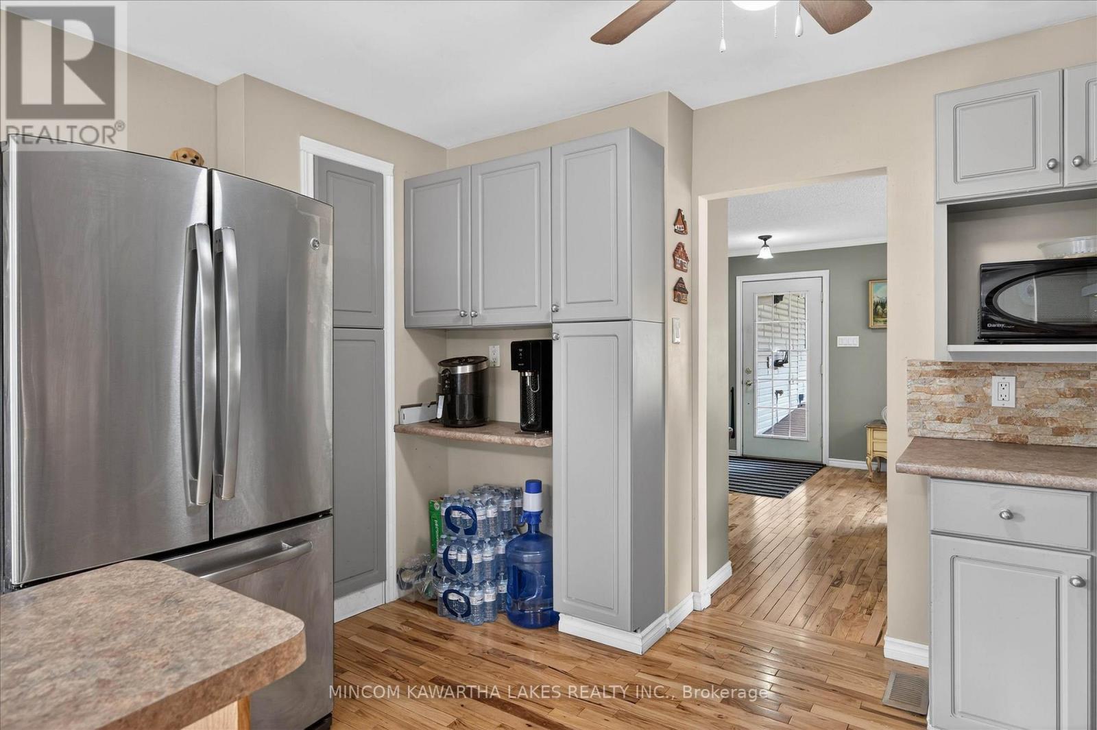 572 Fallis Line, Cavan Monaghan, Ontario  L0A 1G0 - Photo 10 - X12979506