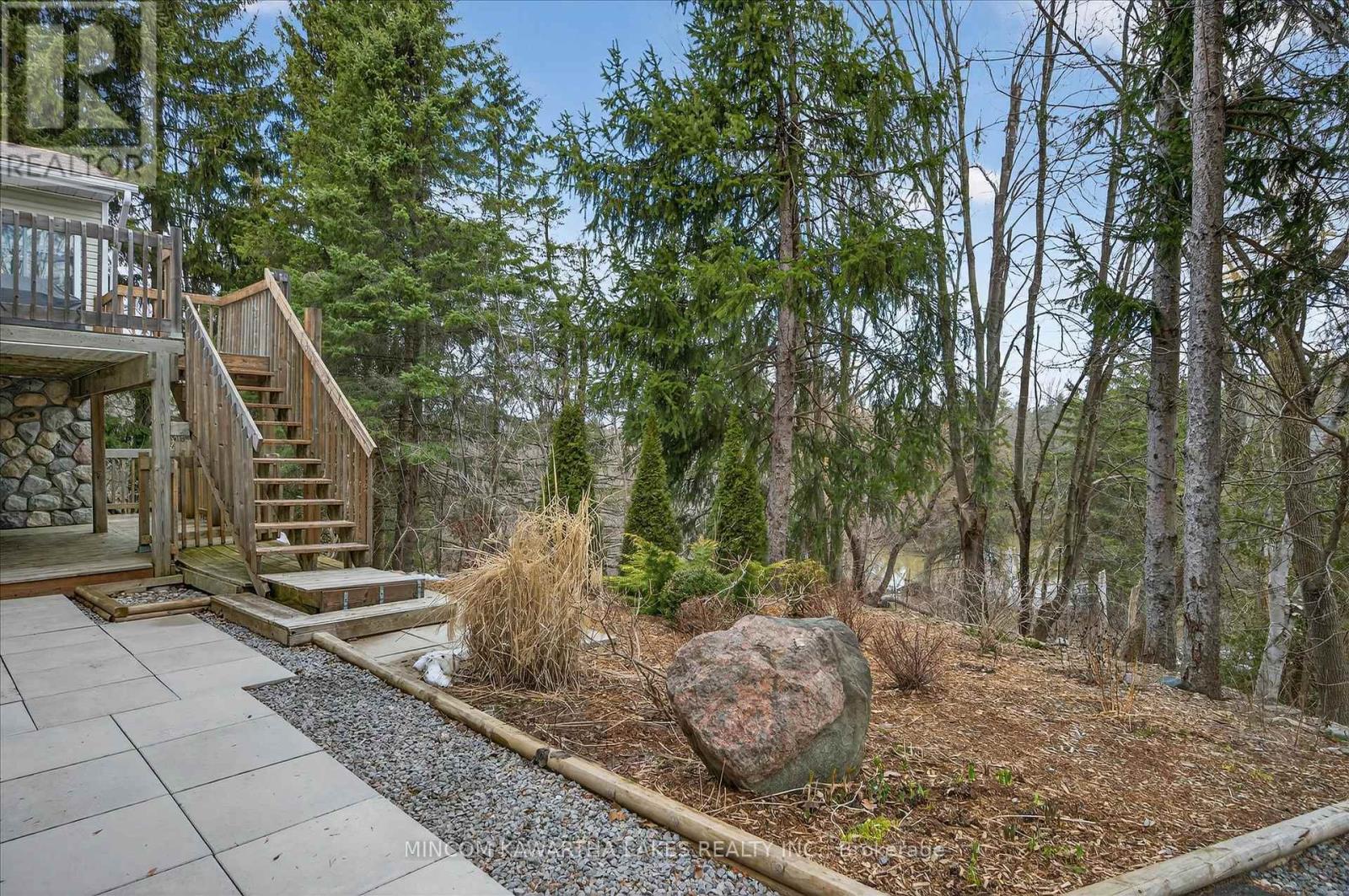 572 Fallis Line, Cavan Monaghan, Ontario  L0A 1G0 - Photo 39 - X12979506