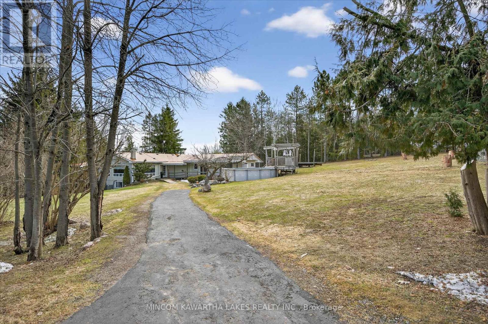 572 Fallis Line, Cavan Monaghan, Ontario  L0A 1G0 - Photo 42 - X12979506