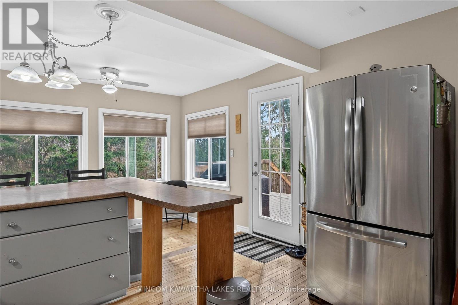 572 Fallis Line, Cavan Monaghan, Ontario  L0A 1G0 - Photo 9 - X12979506