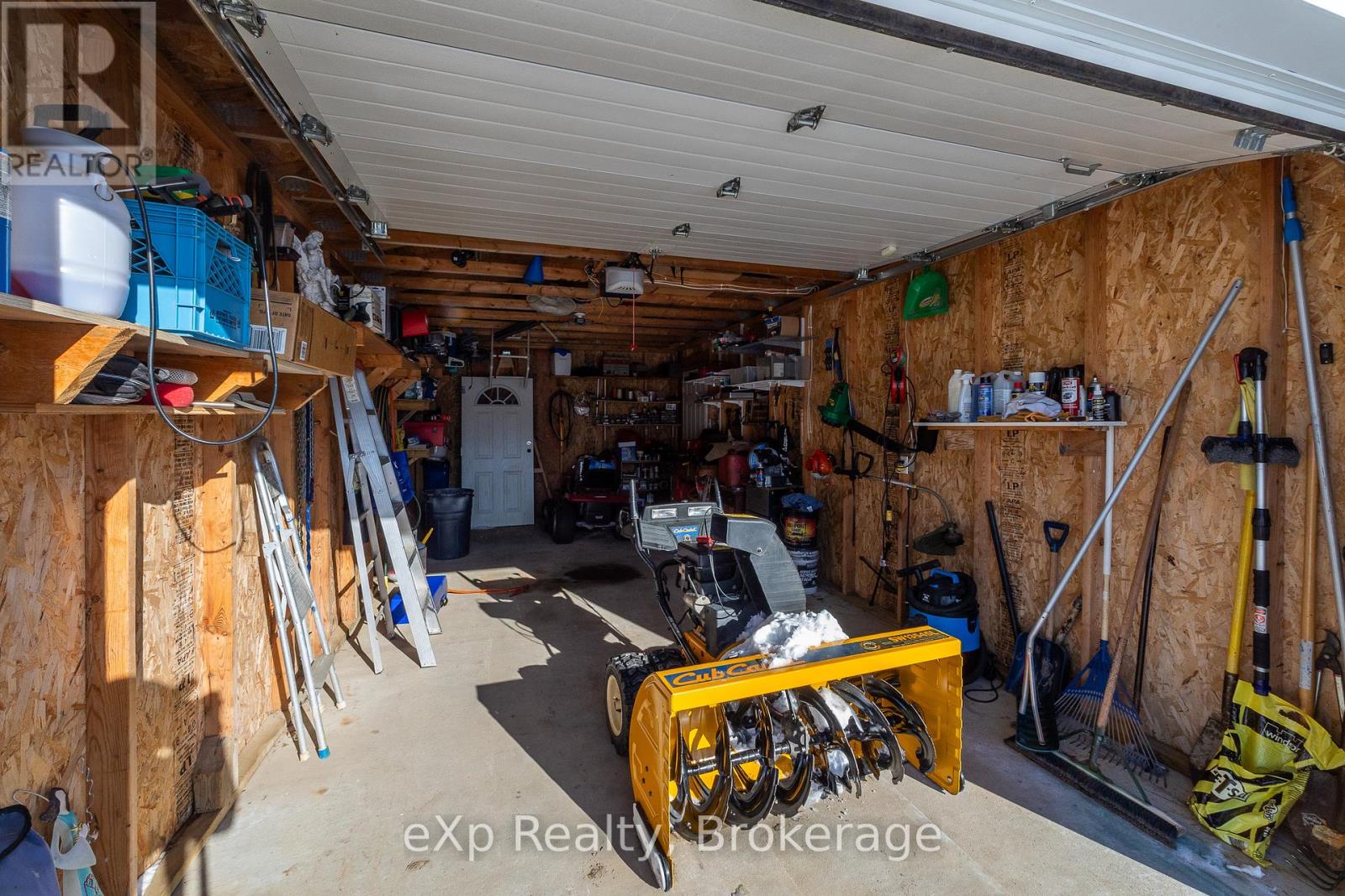 110 Rosewood Drive, Georgian Bluffs, Ontario  N4K 5N5 - Photo 23 - X12979524