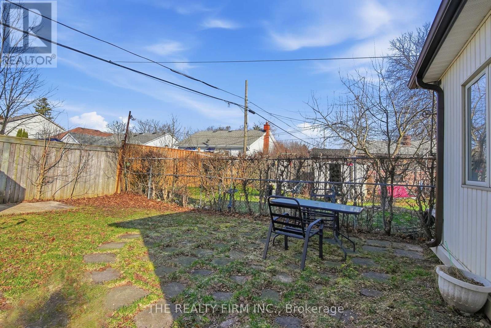 151 Brisbin Street, London East, Ontario  N5Z 2M2 - Photo 38 - X12979422