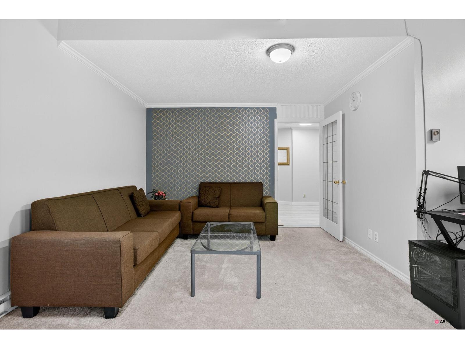 7363 129 Street, Surrey, British Columbia V3W 7B8 - Photo 3 - R3105618