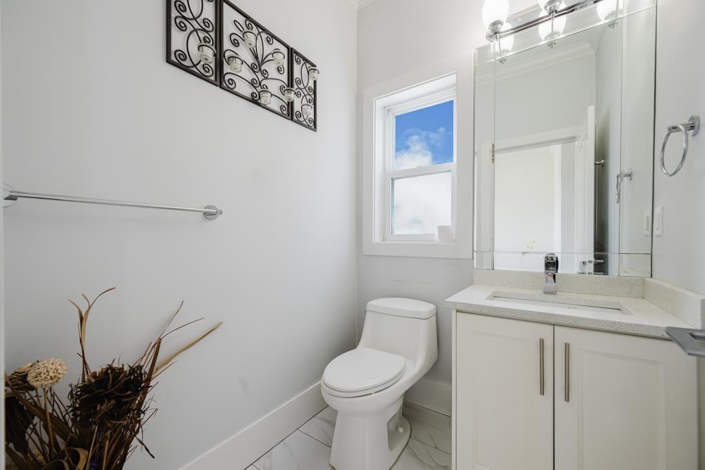 19555 72 Avenue, Surrey, British Columbia  V4N 3E8 - Photo 14 - R3109443