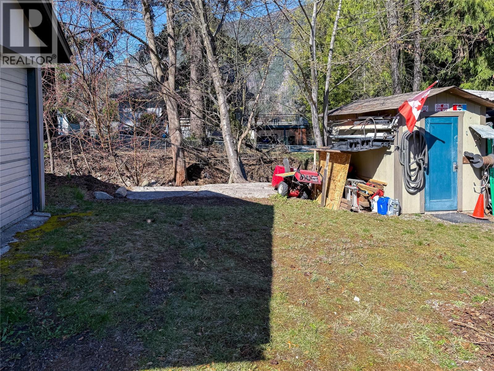 913 Sixth Street, Nelson, British Columbia  V1L 2Z4 - Photo 23 - 10376586