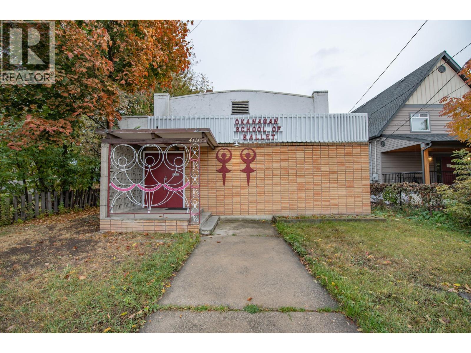 4111 27 Street, City Of Vernon, Vernon by JUDGE GROUP 4111 27 Street, City Of Vernon, Vernon