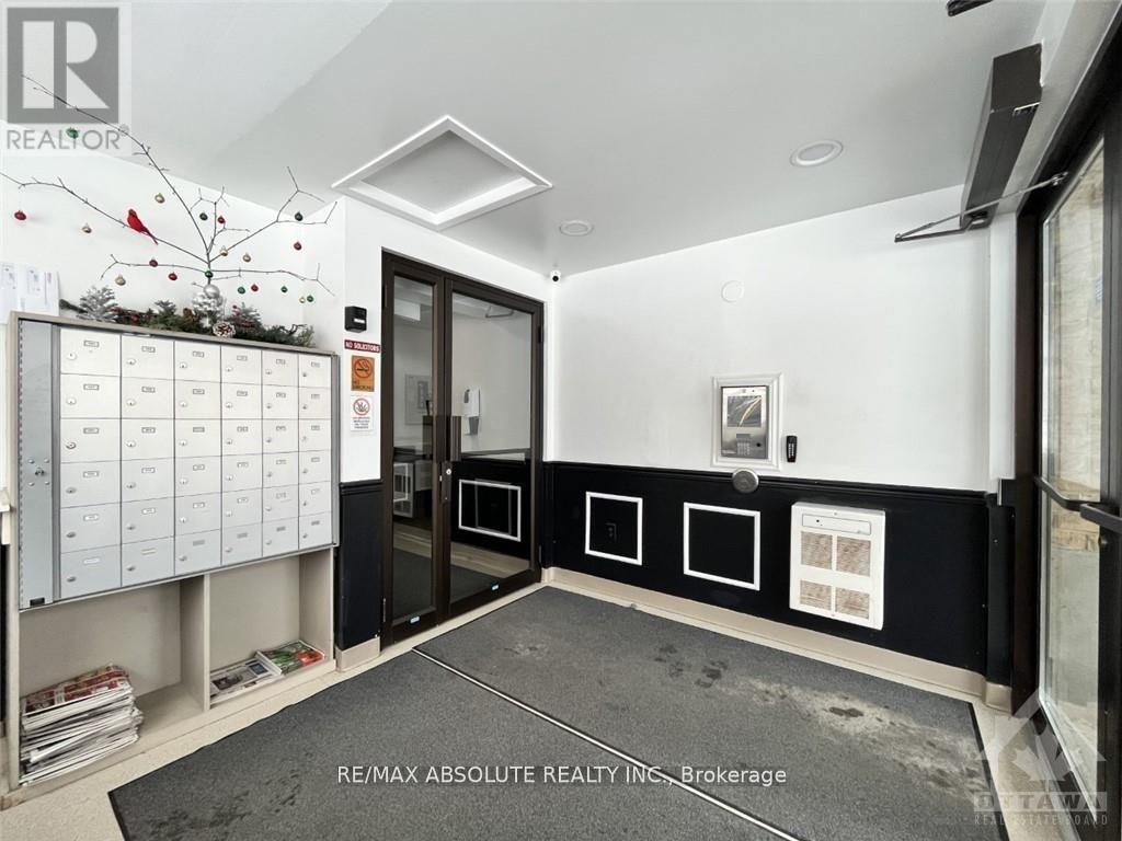 203 - 190 Elgin Street W, Arnprior, Ontario  K7S 1P1 - Photo 2 - X12979382