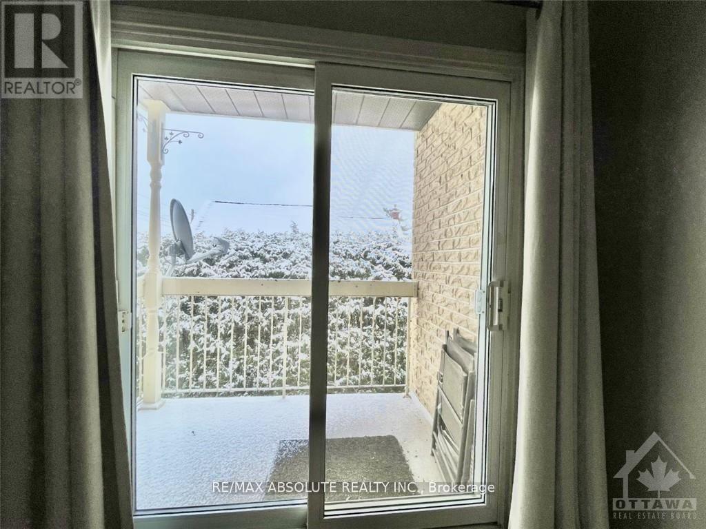 203 - 190 Elgin Street W, Arnprior, Ontario  K7S 1P1 - Photo 9 - X12979382