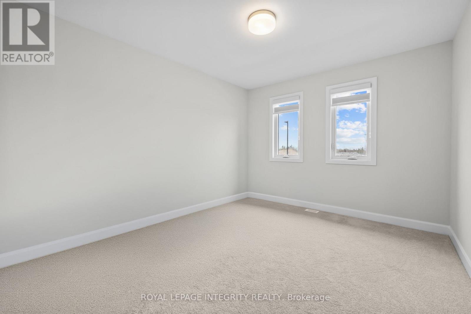 1081 Cope Drive, Ottawa, Ontario  K2S 2B5 - Photo 13 - X12979388