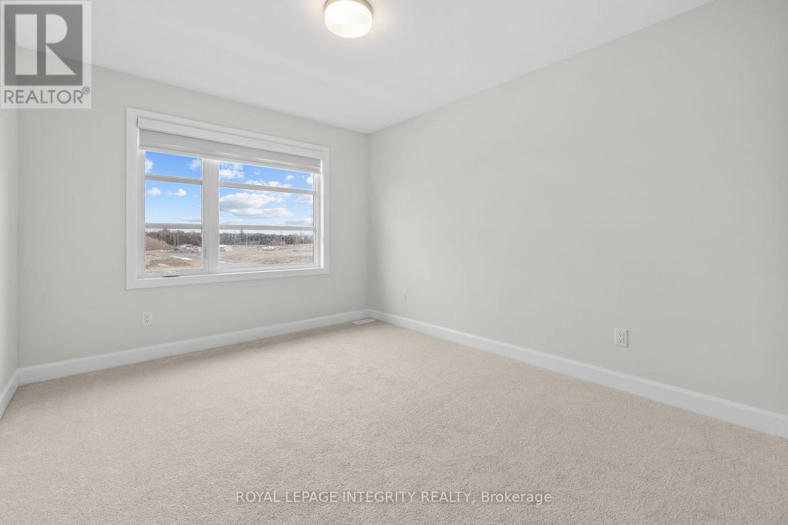 1081 Cope Drive, Ottawa, Ontario  K2S 2B5 - Photo 15 - X12979388