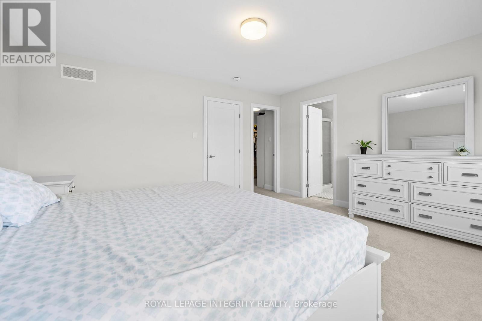 1081 Cope Drive, Ottawa, Ontario  K2S 2B5 - Photo 17 - X12979388