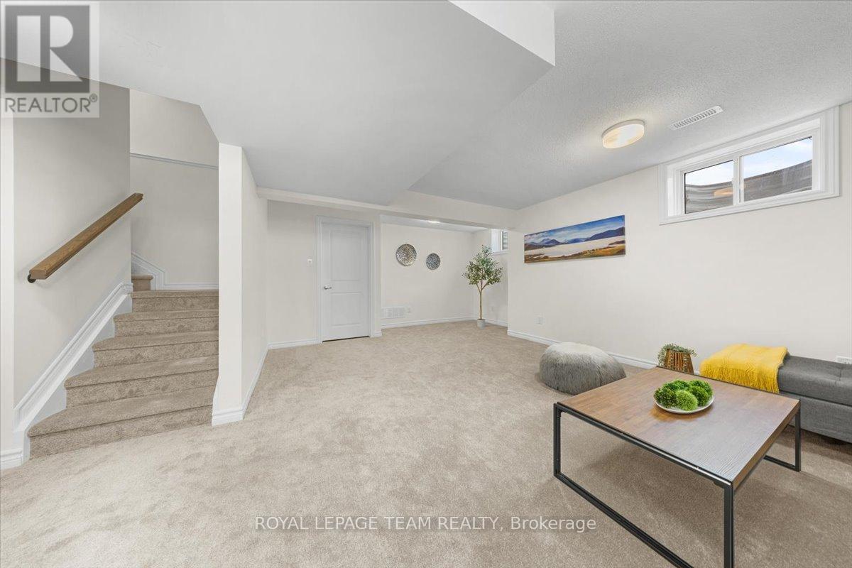 290 Turnbuckle Crescent, Ottawa, Ontario  K2J 7B7 - Photo 27 - X12979392