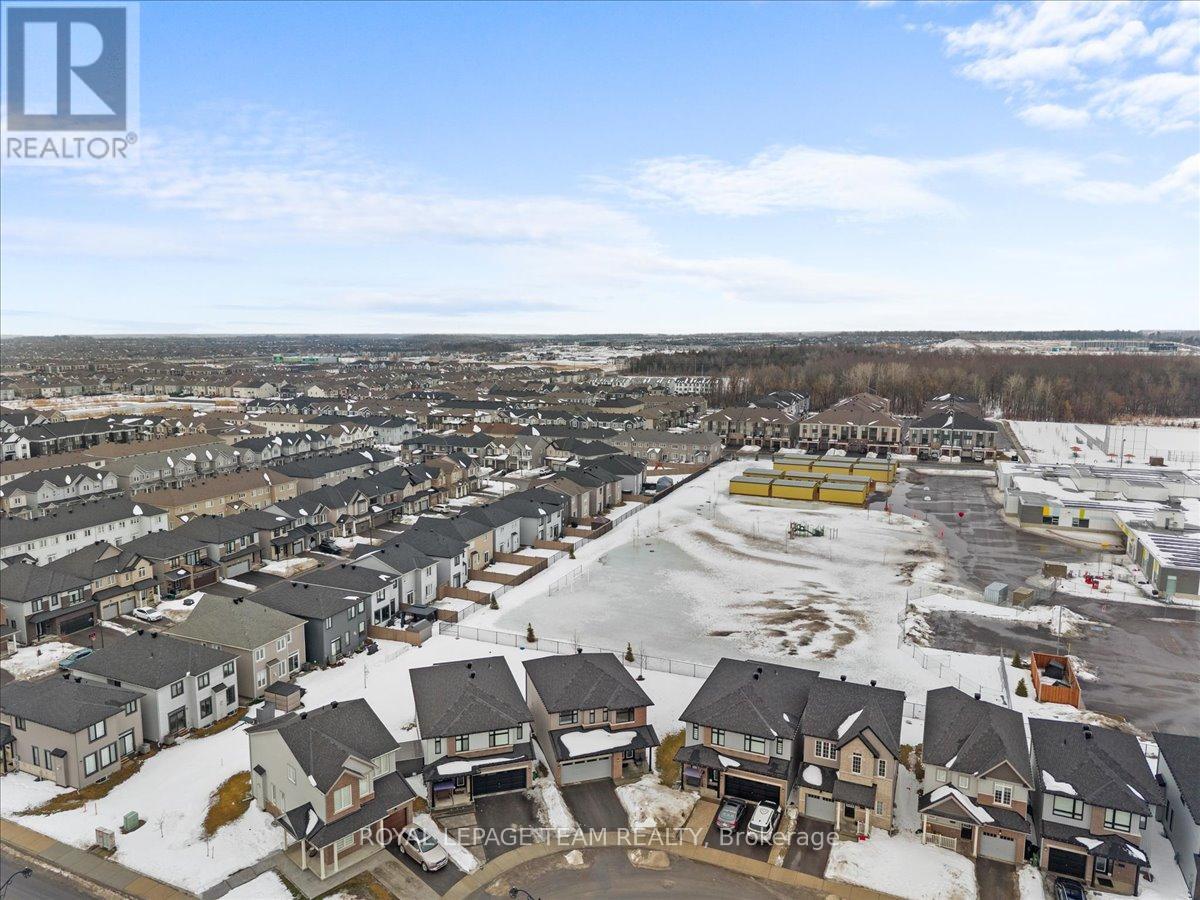 290 Turnbuckle Crescent, Ottawa, Ontario  K2J 7B7 - Photo 33 - X12979392