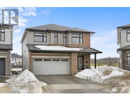 290 TURNBUCKLE CRESCENT, Ottawa, Ontario