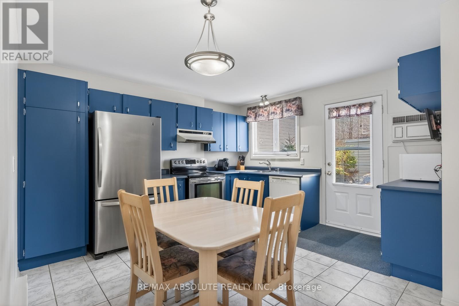 244 & 246 Emond Street, Ottawa, Ontario  K1L 7R8 - Photo 10 - X12979460