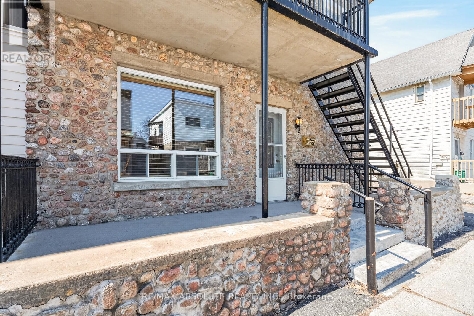 244 & 246 Emond Street, Ottawa, Ontario  K1L 7R8 - Photo 3 - X12979460