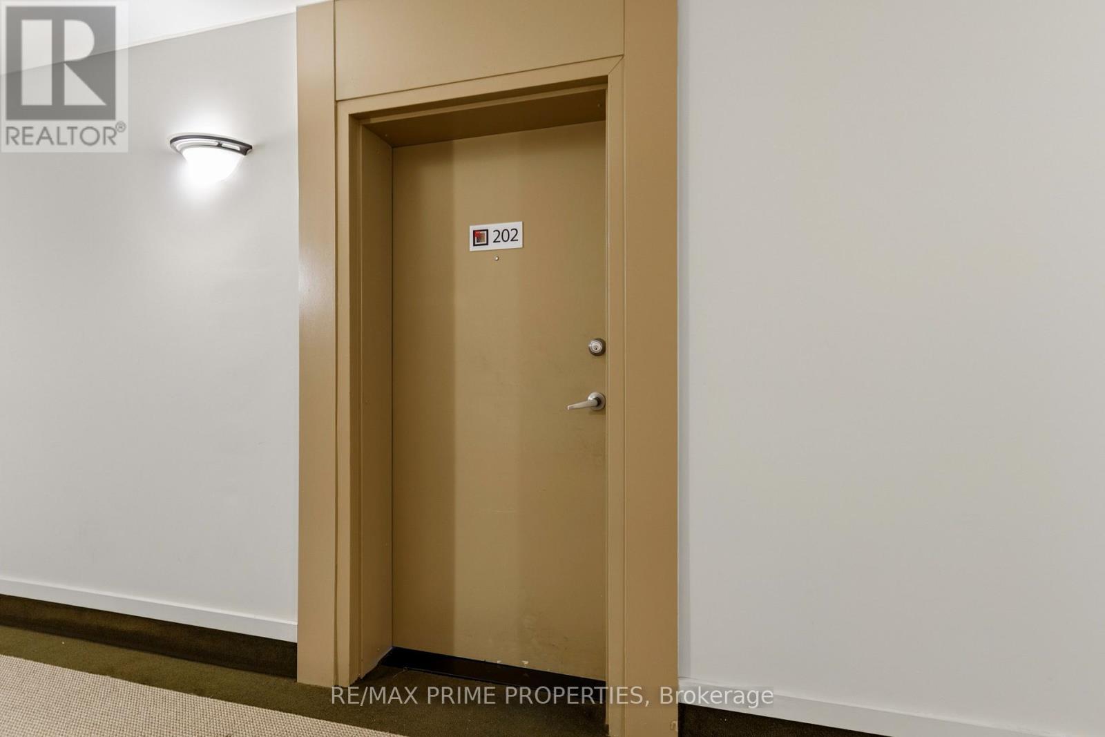 202 - 1201 Ohio Street, Ottawa, Ontario  K1H 0A1 - Photo 30 - X12979538