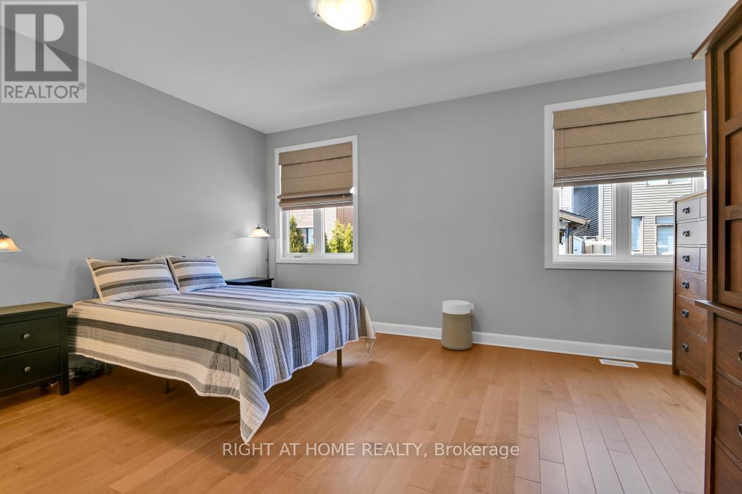 26 Stickleback Way, Ottawa, Ontario  K4A 1K9 - Photo 13 - X12979562