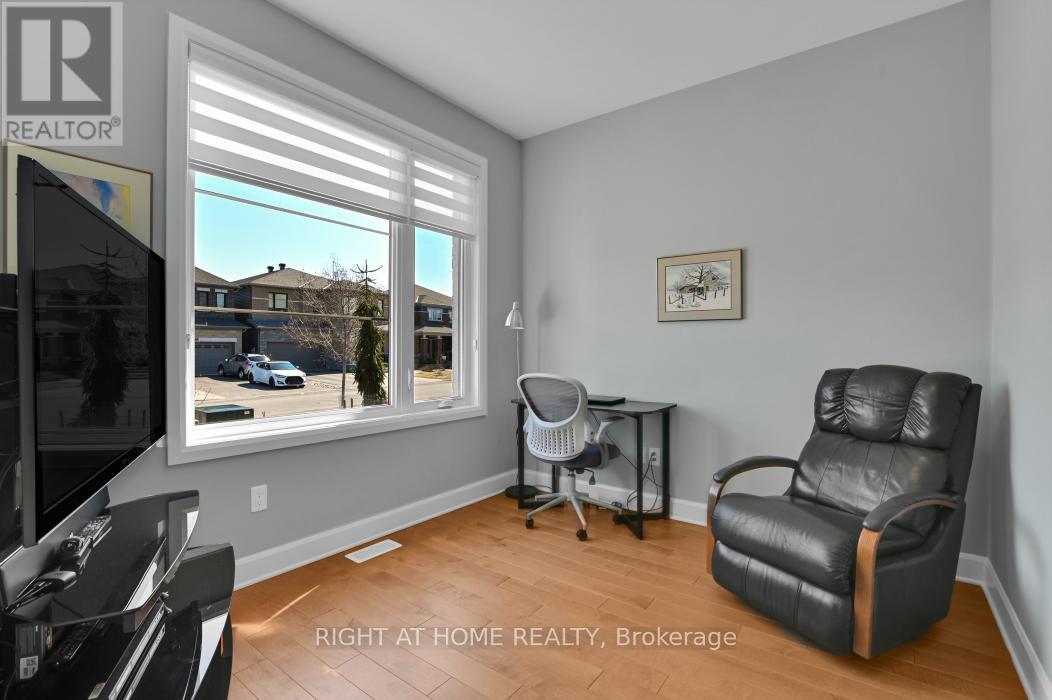 26 Stickleback Way, Ottawa, Ontario  K4A 1K9 - Photo 17 - X12979562
