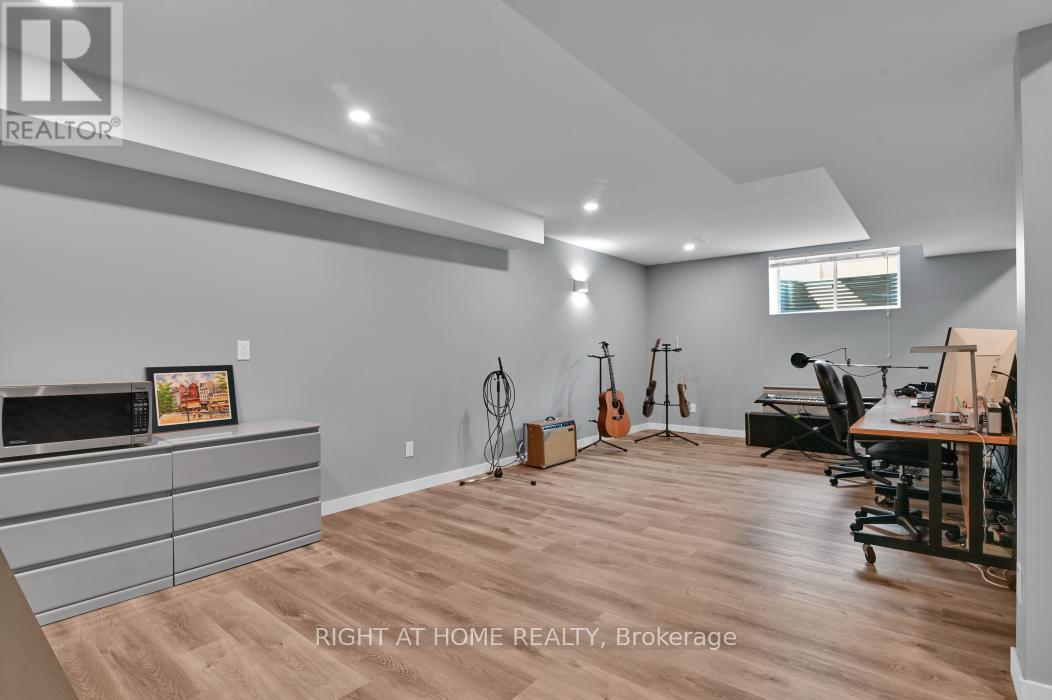 26 Stickleback Way, Ottawa, Ontario  K4A 1K9 - Photo 24 - X12979562