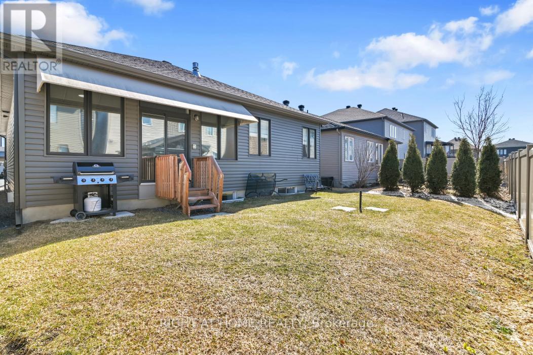 26 Stickleback Way, Ottawa, Ontario  K4A 1K9 - Photo 26 - X12979562