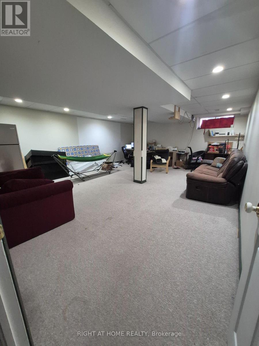 85 Margrave Avenue, Ottawa, Ontario  K1T 3Y1 - Photo 22 - X12979564