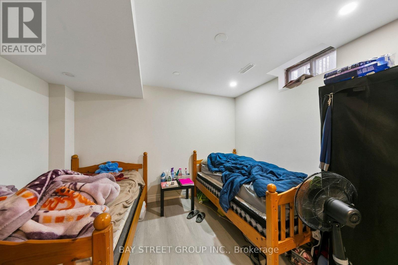 3307 Charlebrook Court, Mississauga, Ontario  L5L 5B5 - Photo 44 - W12978490