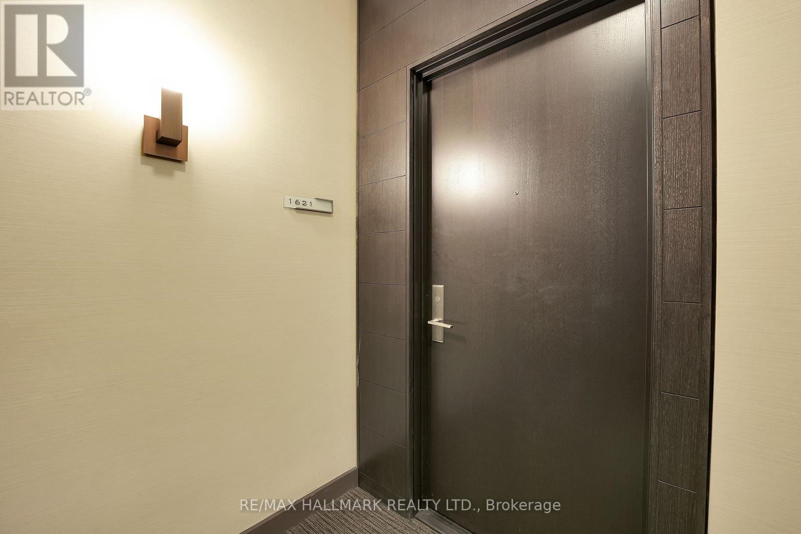 1621 - 70 Roehampton Avenue, Toronto, Ontario  M4P 1R2 - Photo 16 - C12979426