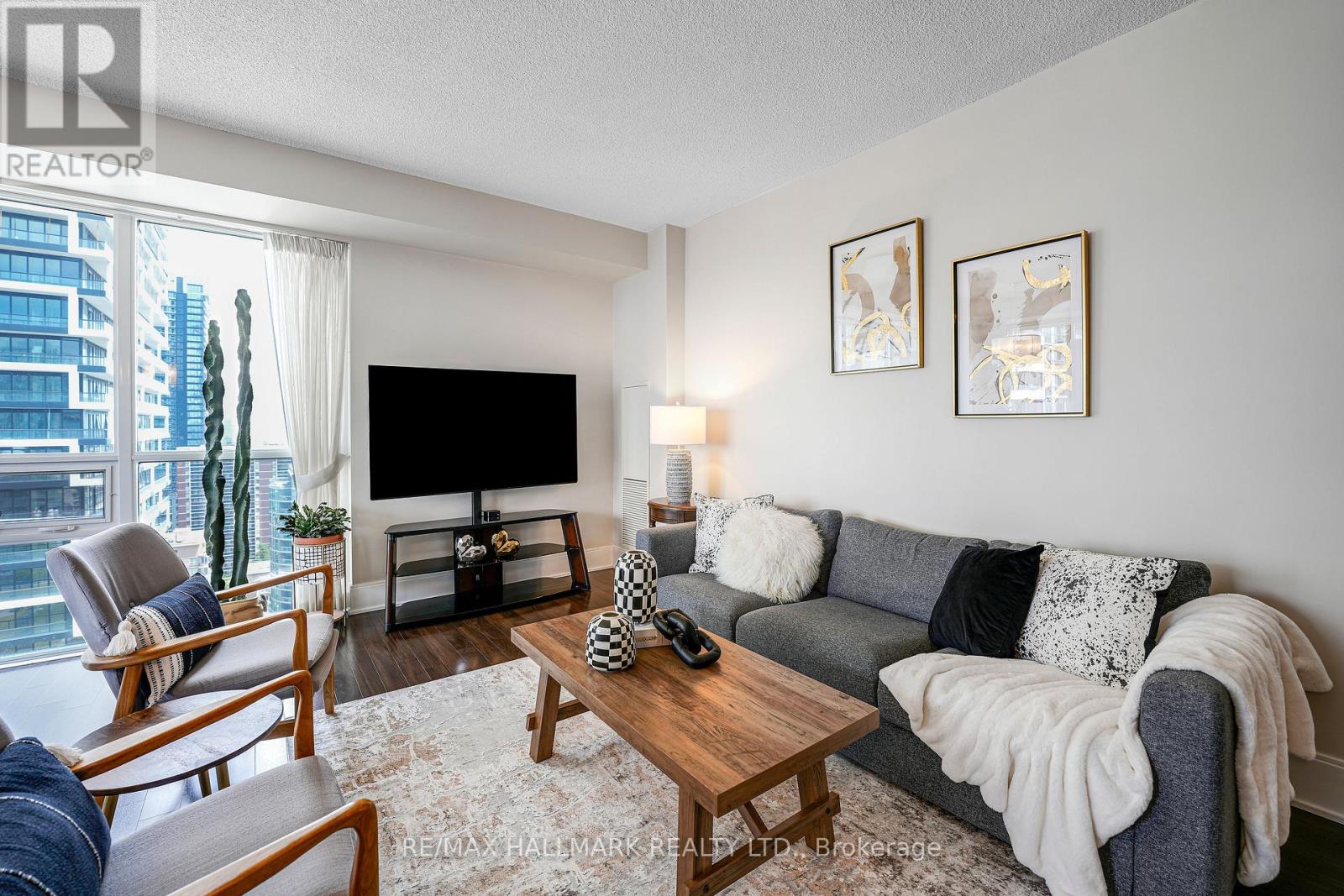 1621 - 70 Roehampton Avenue, Toronto, Ontario  M4P 1R2 - Photo 8 - C12979426