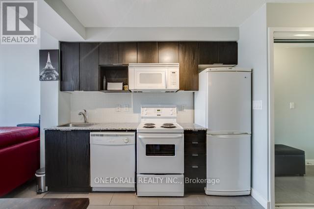 2315 - 15 Fort York Boulevard, Toronto, Ontario  M5V 3Y4 - Photo 10 - C12979450