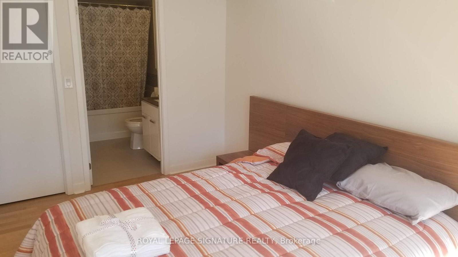 414 - 295 Adelaide Street W, Toronto, Ontario  M5V 0L4 - Photo 12 - C12979472