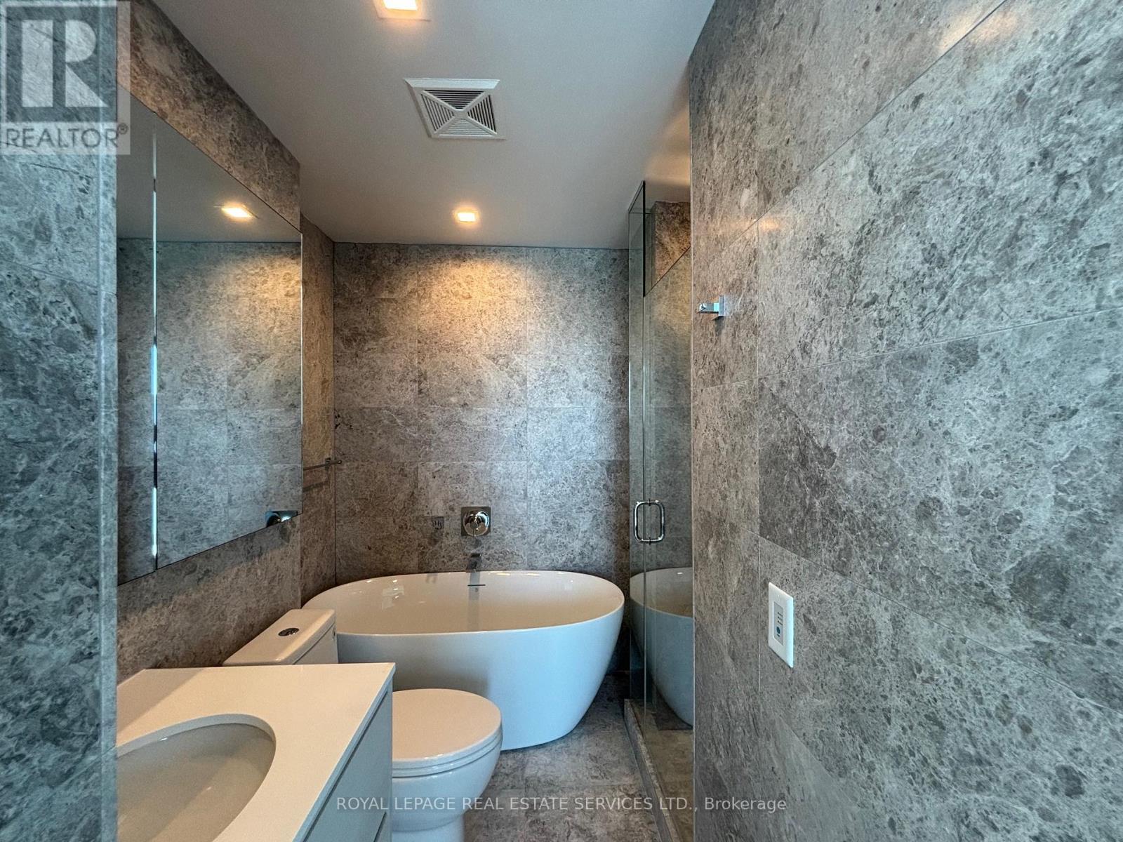 1609 - 29 Green Trail Court, Toronto, Ontario  M2K 0J9 - Photo 12 - C12979490