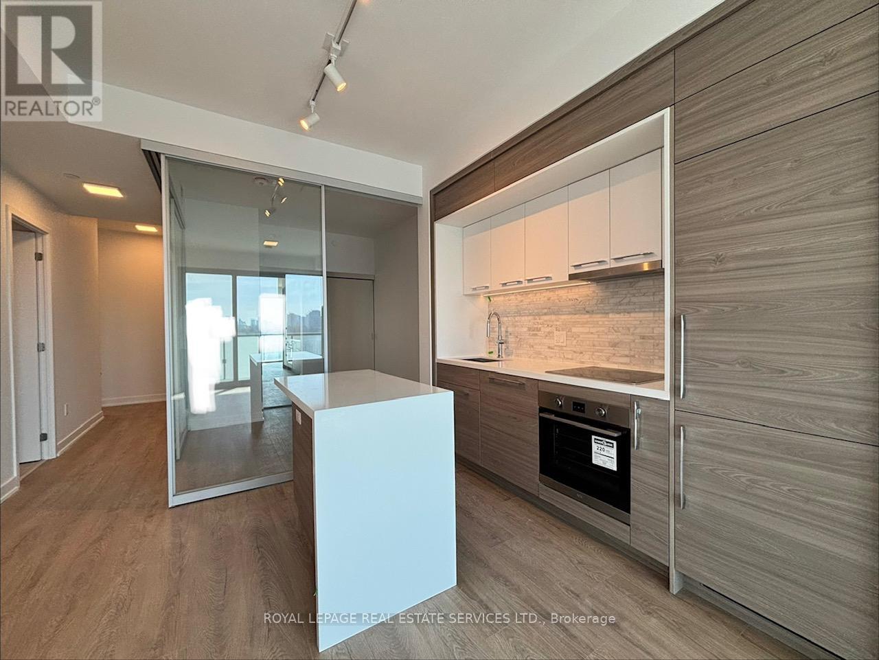 1609 - 29 Green Trail Court, Toronto, Ontario  M2K 0J9 - Photo 2 - C12979490