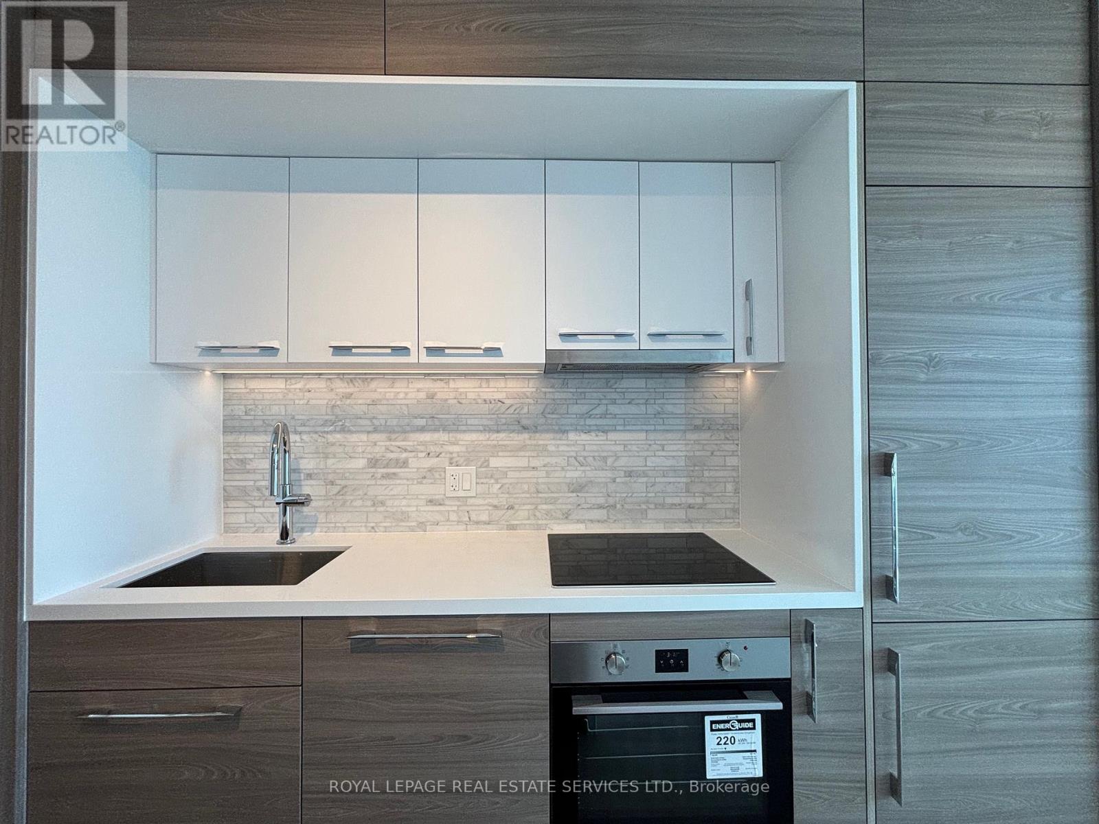 1609 - 29 Green Trail Court, Toronto, Ontario  M2K 0J9 - Photo 3 - C12979490