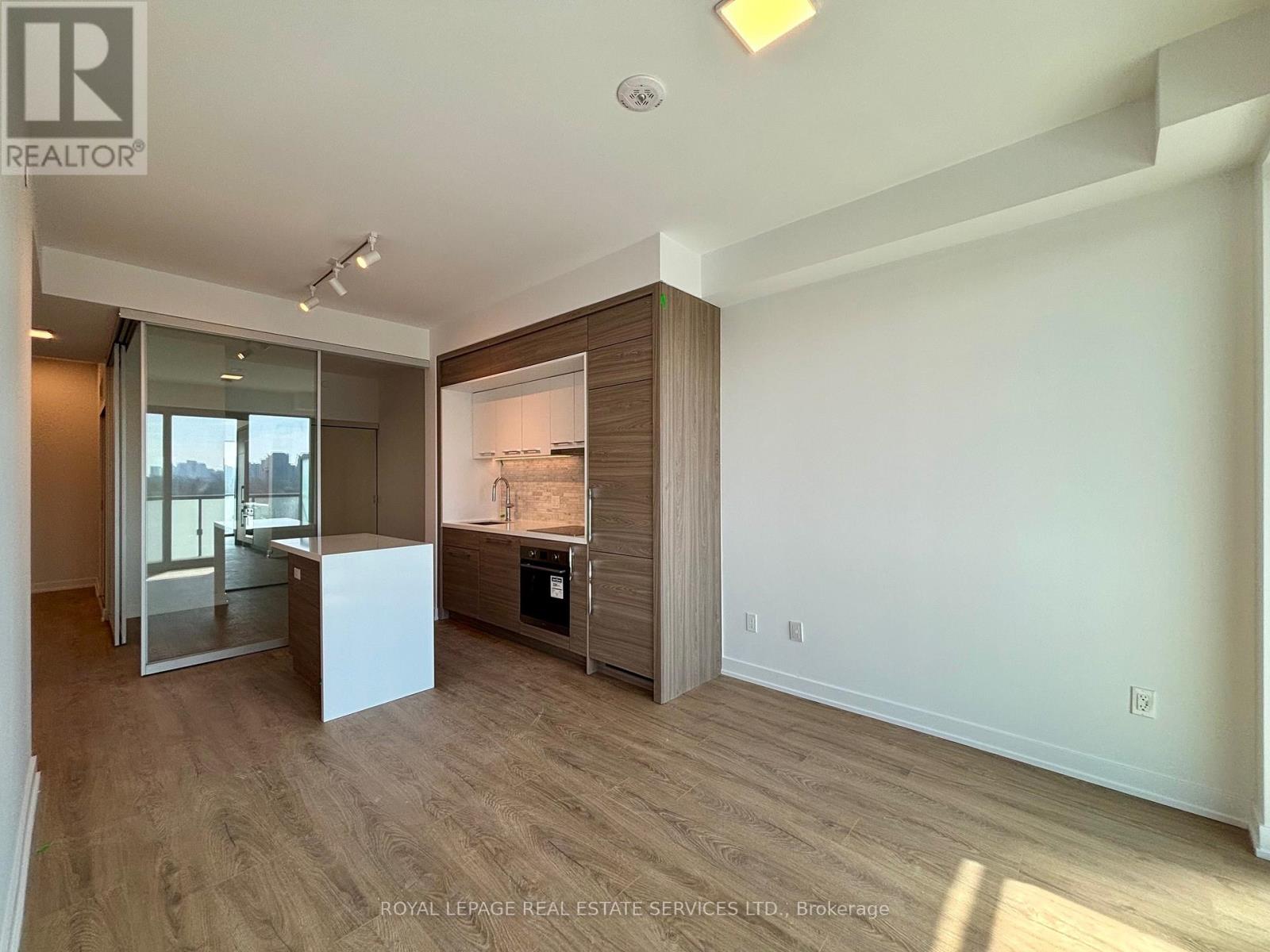 1609 - 29 Green Trail Court, Toronto, Ontario  M2K 0J9 - Photo 5 - C12979490