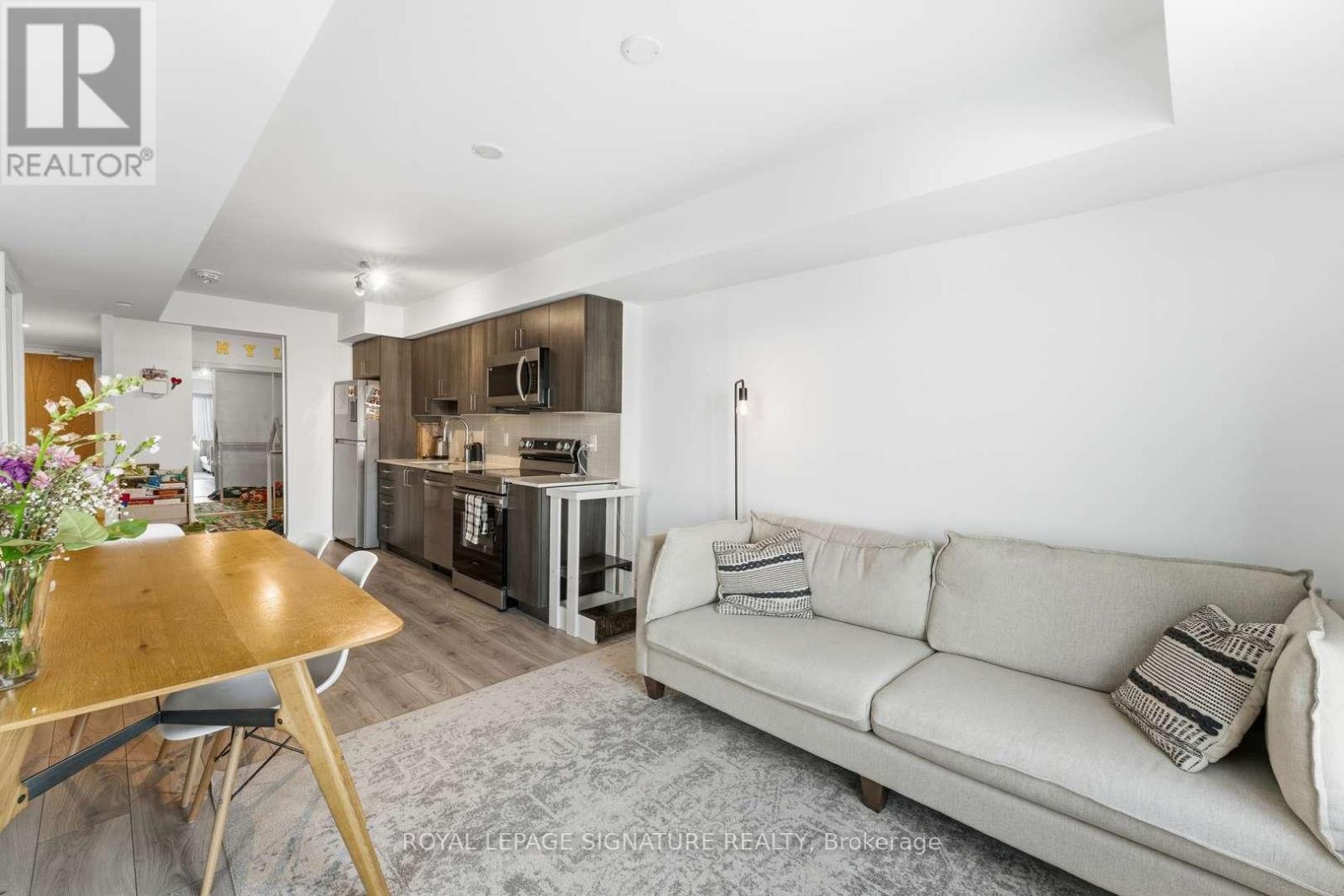 312 - 1455 Celebration Drive, Pickering, Ontario  L1W 1L8 - Photo 6 - E12979514