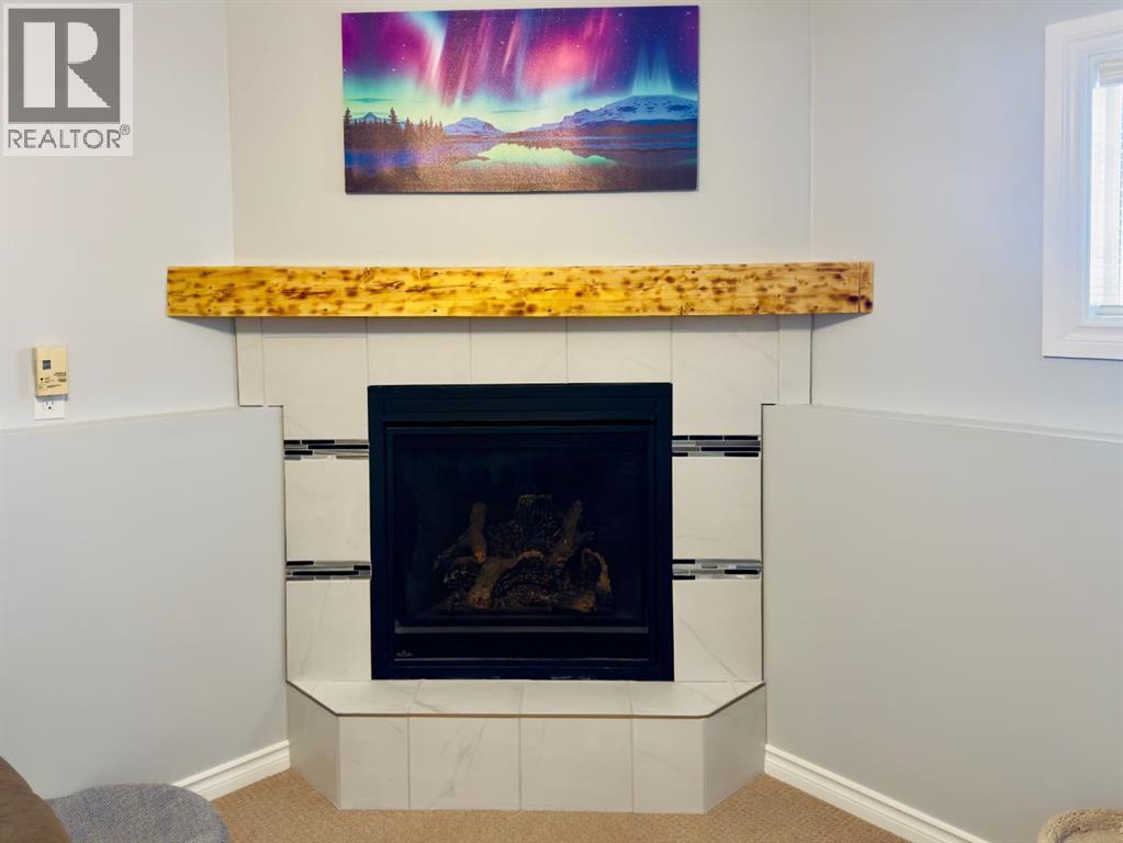 909 230 Street, Hillcrest, Alberta  T0K 1C0 - Photo 33 - A2288060