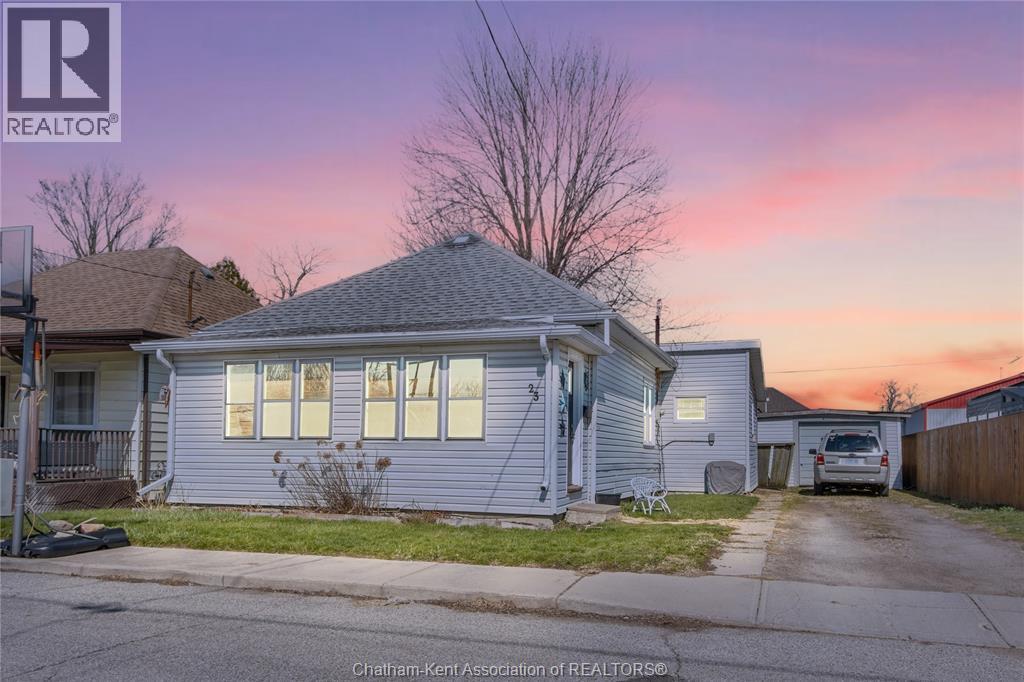 23 DEGGE STREET, Chatham, Ontario